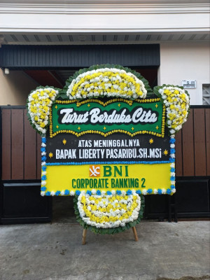 Papan Bunga Duka di Mataiwoi