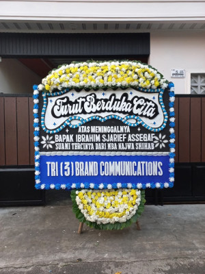 Papan Bunga Duka di Mataiwoi